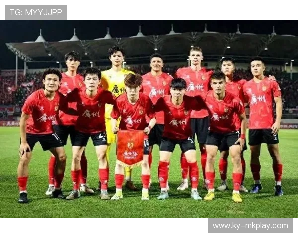 广州队足协杯勇夺冠军,国安海港双双挺进亚冠——中国足球新篇章 广州队足协杯勇夺冠军,国安海港双双挺进亚冠——中国足球新篇章